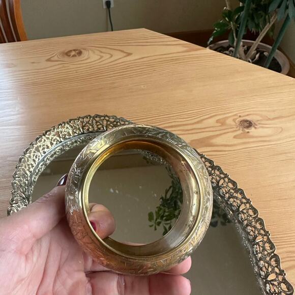 Vintage Brass Floral Engraved Bangle - Picture 3 of 5